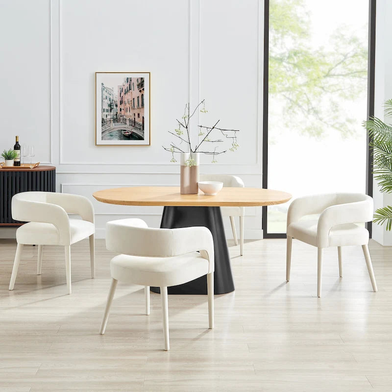 Sametová jídelní židle – luxusní čalounění s křivočarým designem